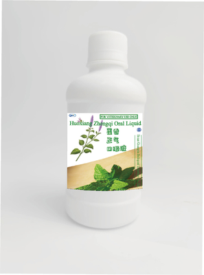 Líquido oral de Huoxiang Zhengqi de la medicina de la solución (Ageratum-líquido) para prevenir la insolación en el ganado 250ml